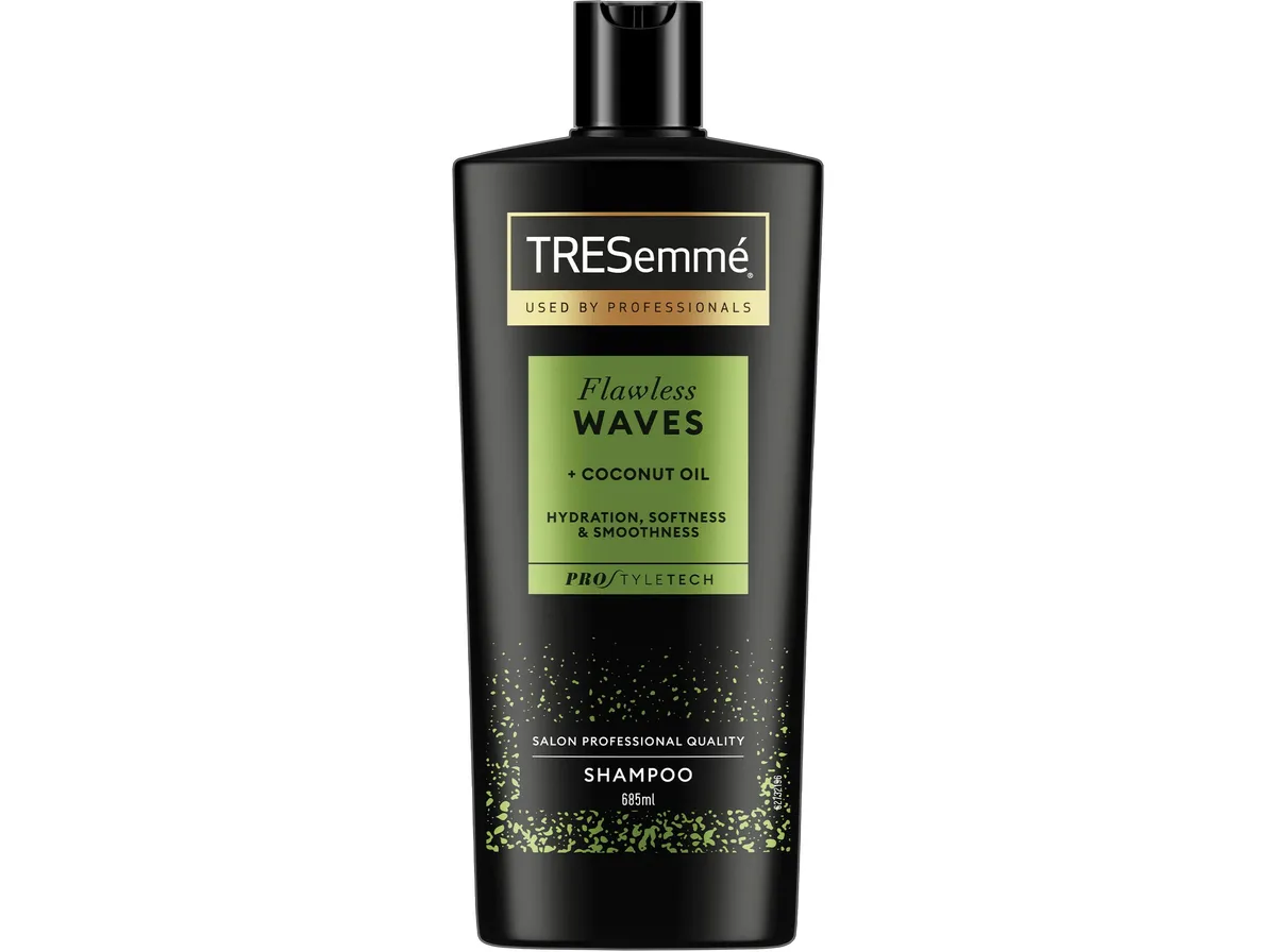 Champo Tresemmé flawless waves 685 ml