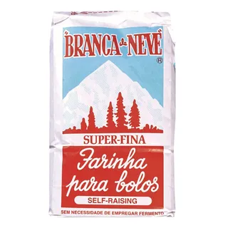 Farinha de Trigo Super Fina com Fermento Branca de Neve