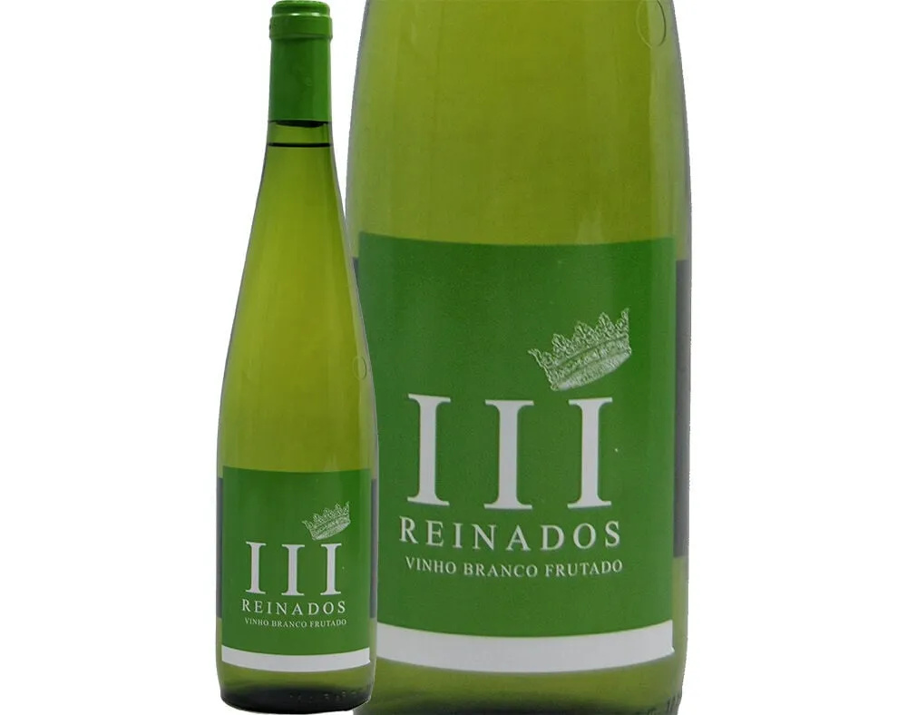 Vinho branco frutado TRÊS Reinados 0,75 L