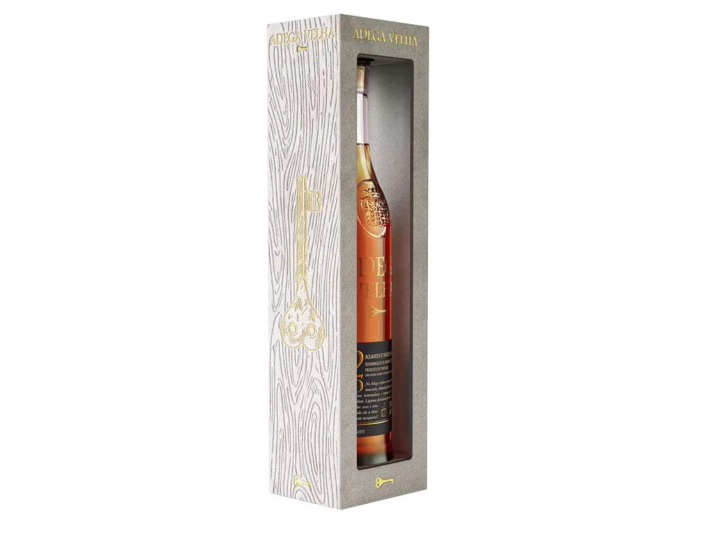 Aguardente Adega Velha 12 anos 0,50 L