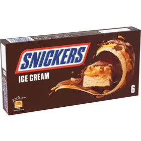Gelado Caramelo e Manteiga de Amendoim com cobertura Chocolate Snickers