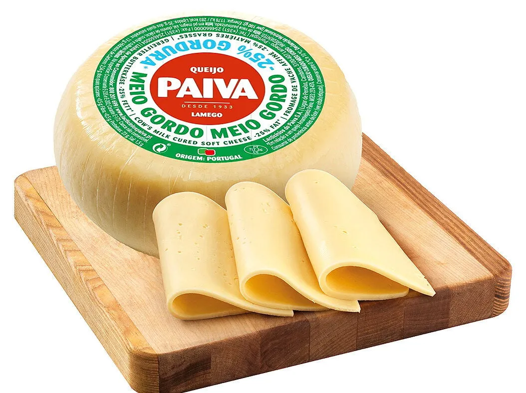 Queijo meio gordo Paiva un